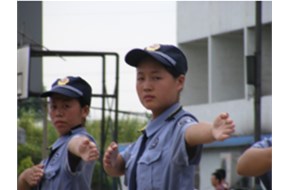 東莞保安公司如何培養(yǎng)職業(yè)責(zé)任感呢？